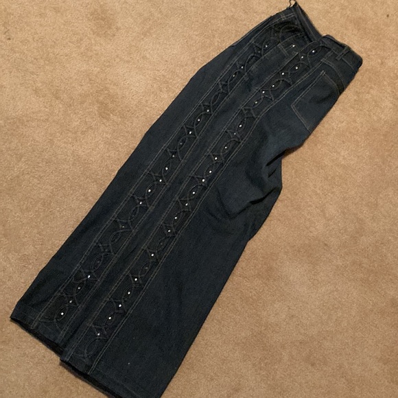 Rhinestone leg jeans - Picture 3 of 3